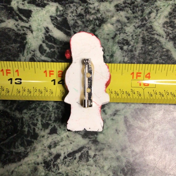 Santa pin - Picture 3 of 3